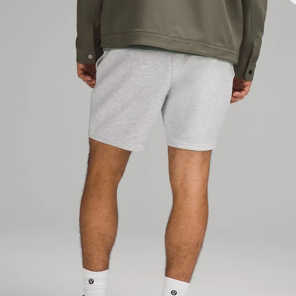 Lululemon Smooth Spacer Shorts Core Ultra Gray Size S - Picture 3 of 10